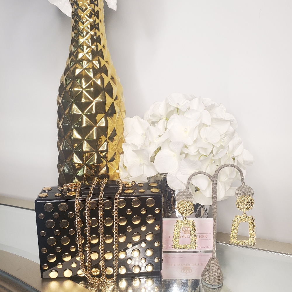 Hand bag &Earrings